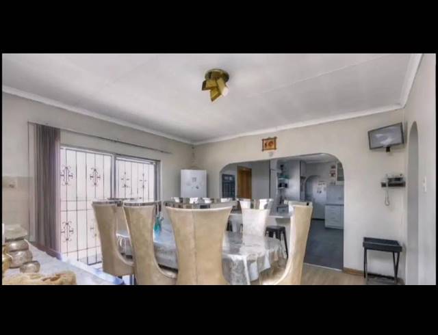 6 BEDROOM HOUSE FOR SALE IN MARLBORO